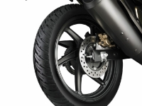 thumbs Wide Rear tyre photo